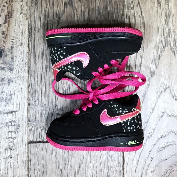 black air force pink swoosh